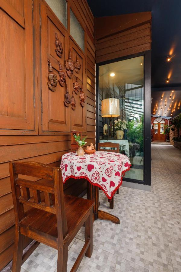 Ilili House Hostel Chiang Mai Exterior photo